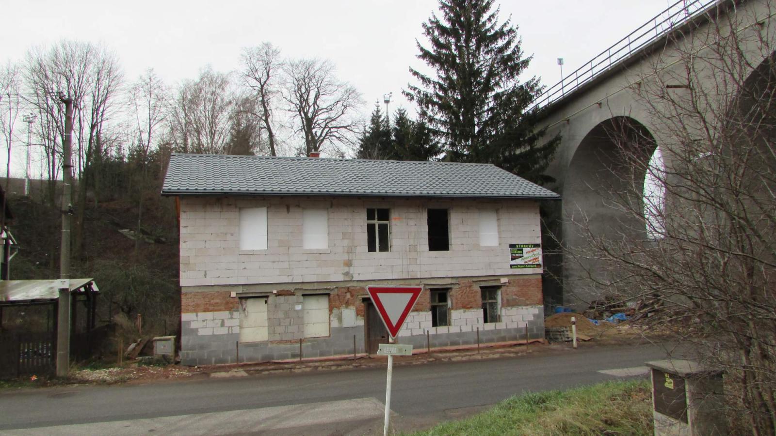 Domeček plný koleček.jpg